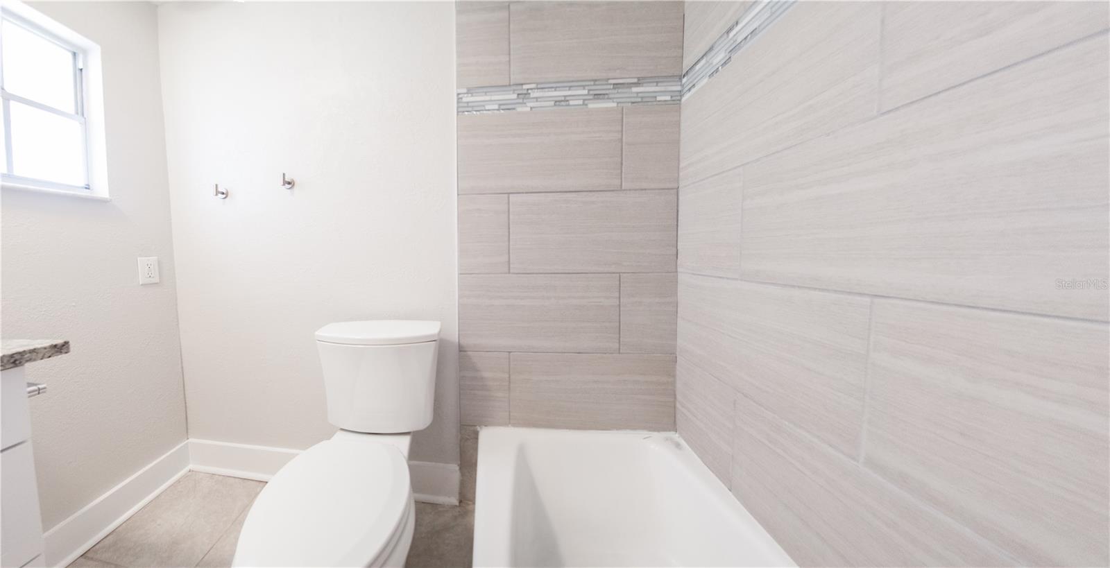 4710 W PRICE AVE — photo 24