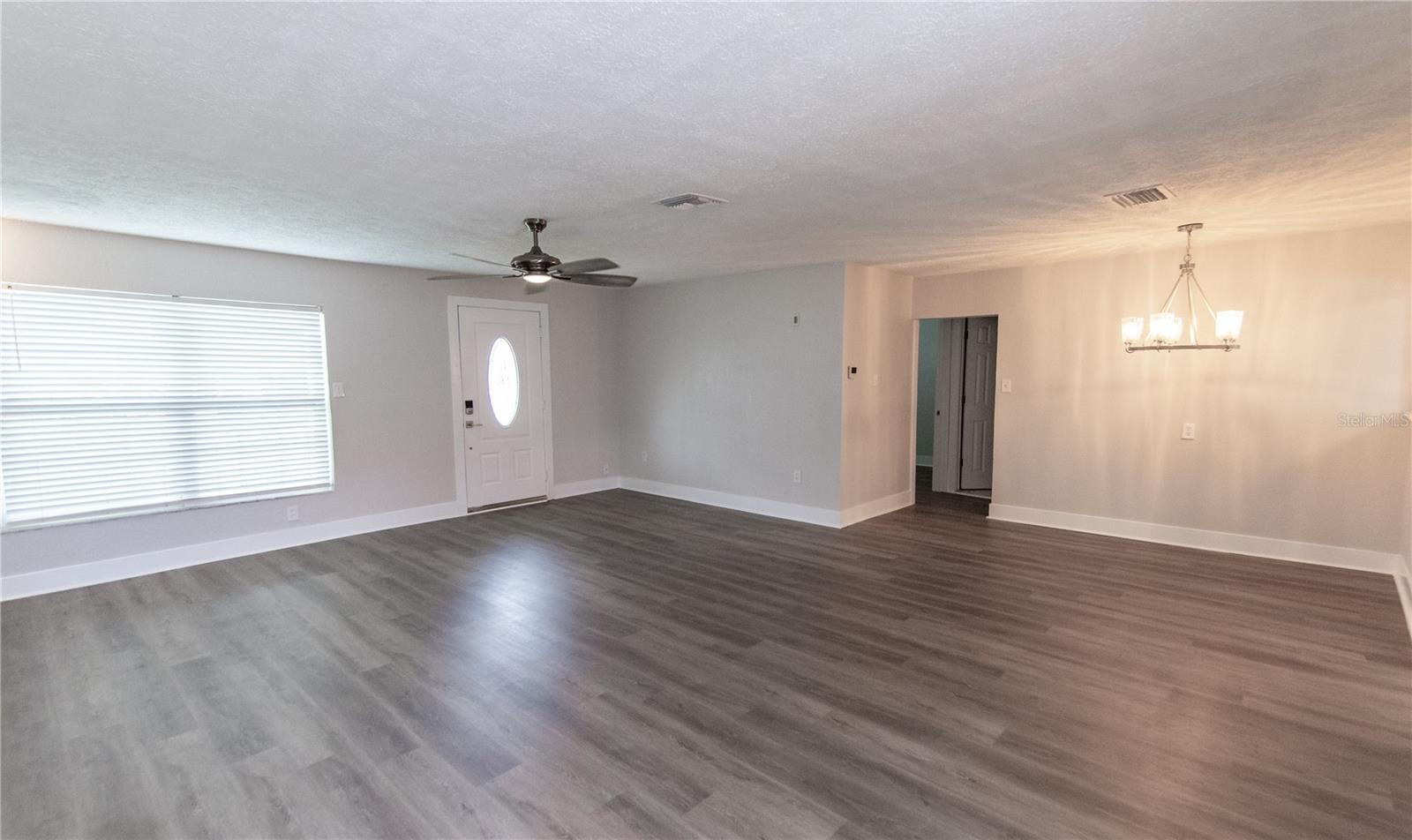 4710 W PRICE AVE — photo 4
