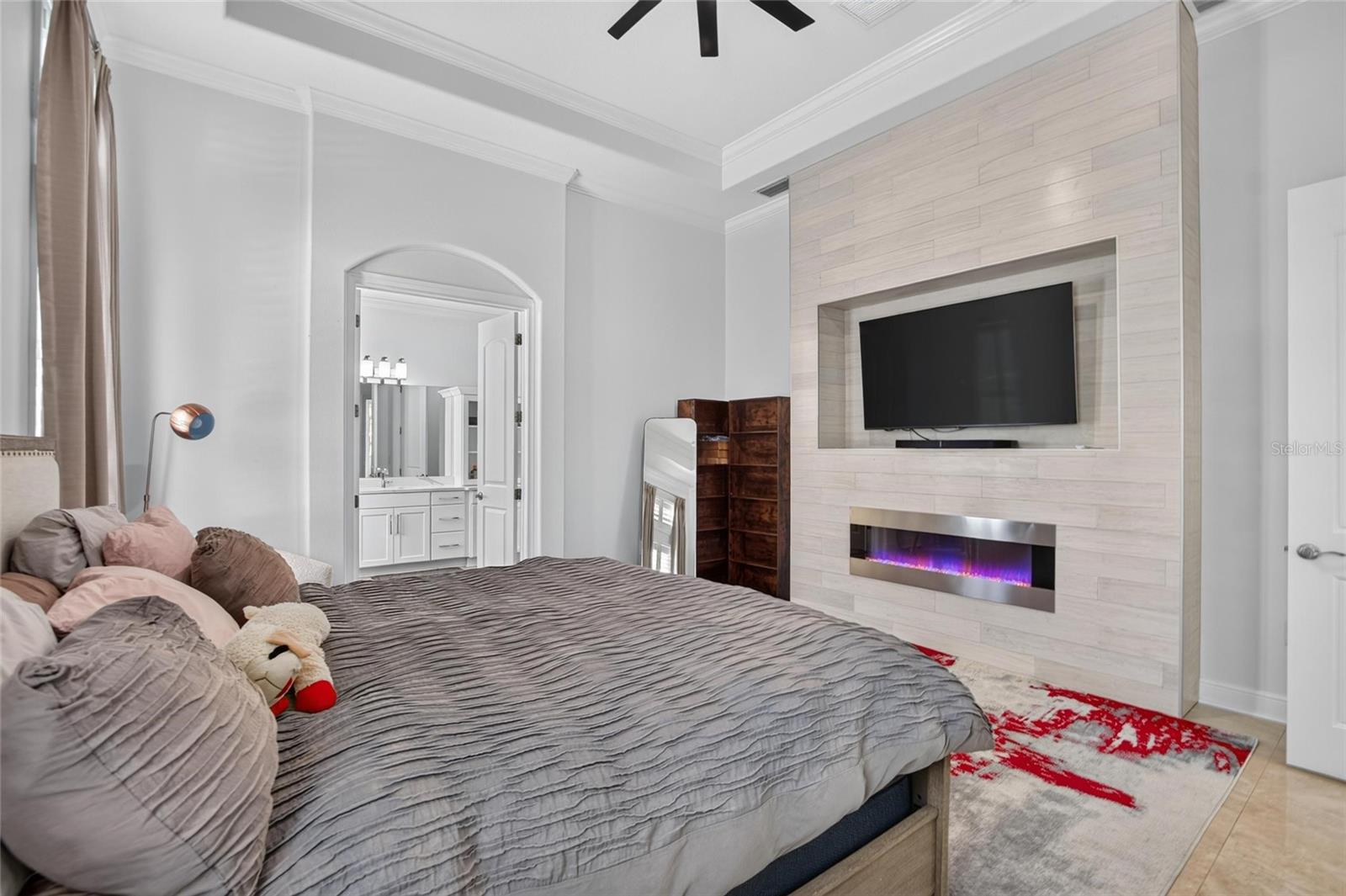 8467 DUNHAM STATION DR — photo 34
