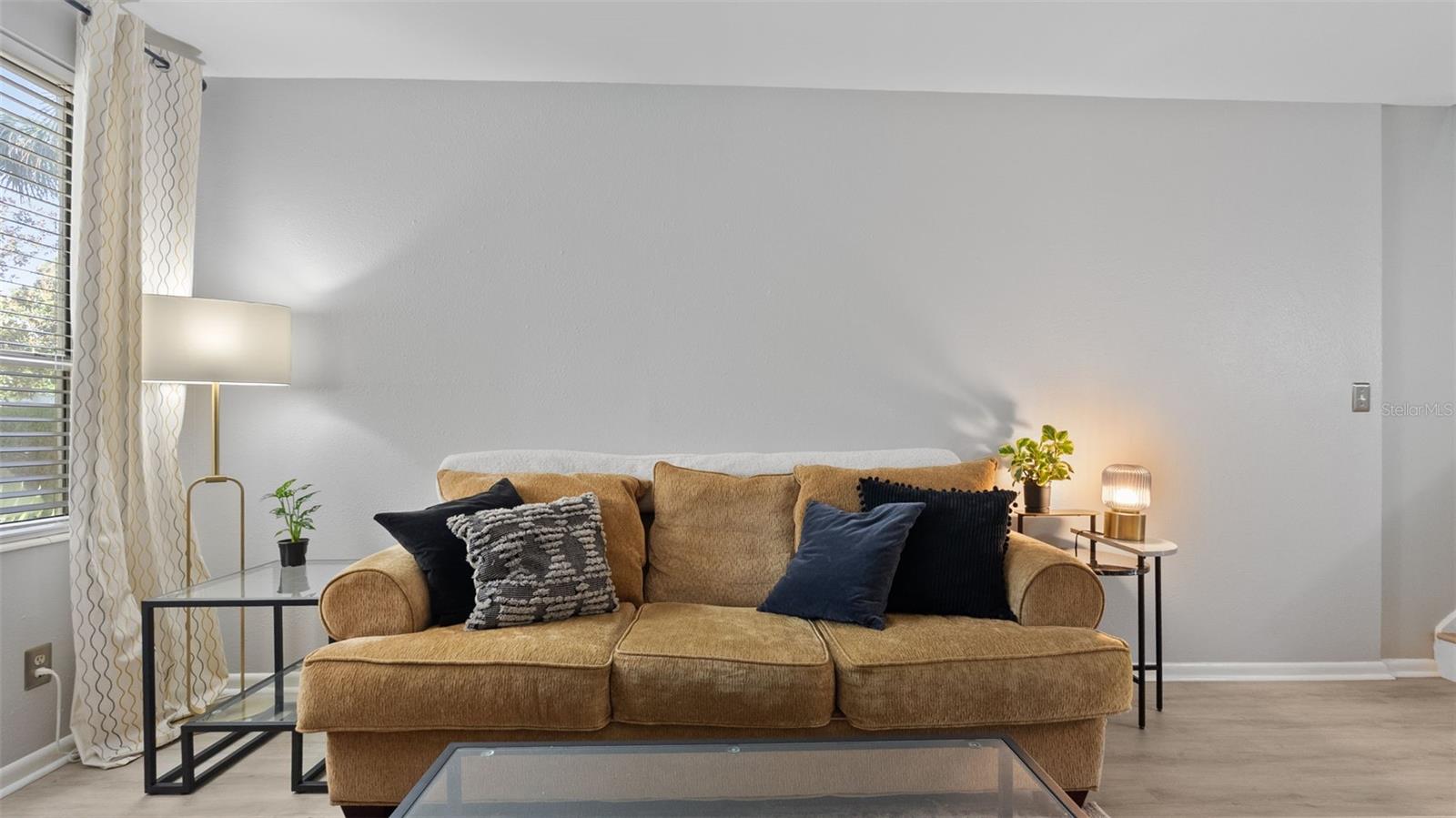 4227 LA PALMA CT — photo 8