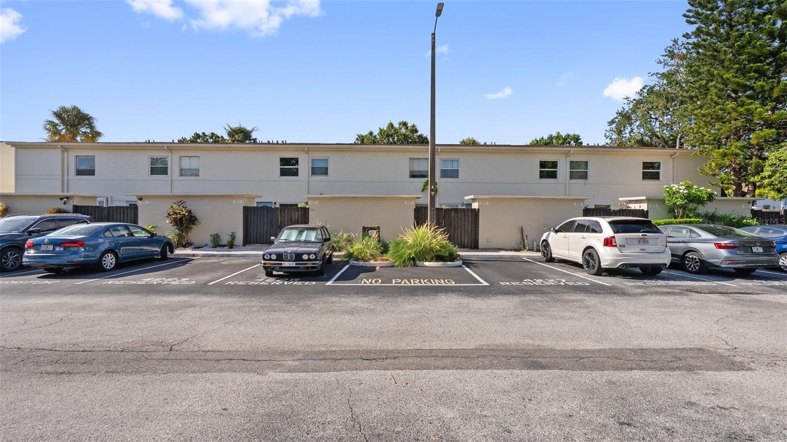 4227 LA PALMA CT — photo 21