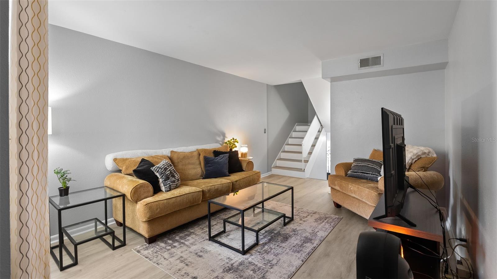 4227 LA PALMA CT — photo 7