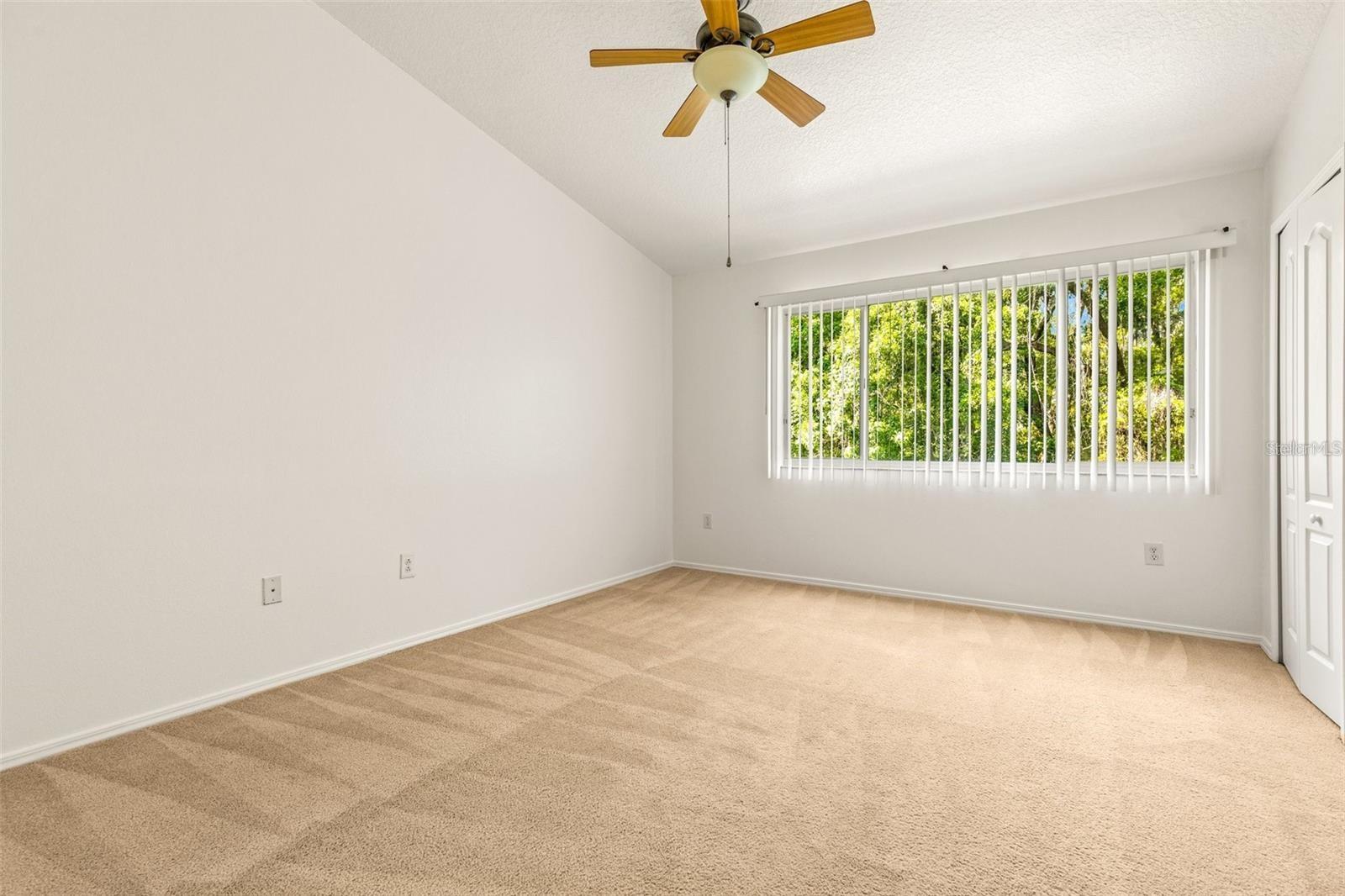 1237 KENNEWICK CT — photo 18