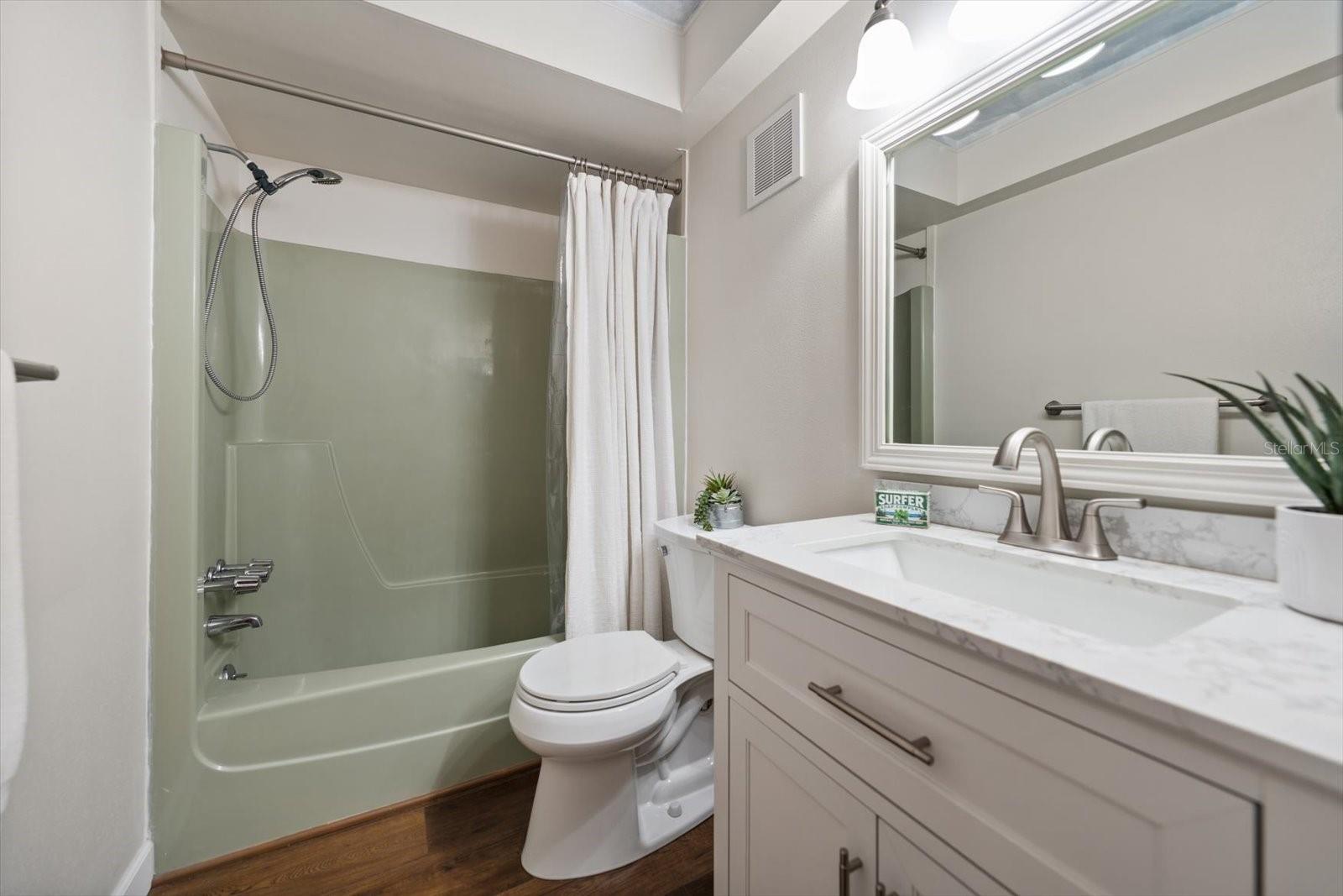 1975 W BAY DR #109 — photo 33