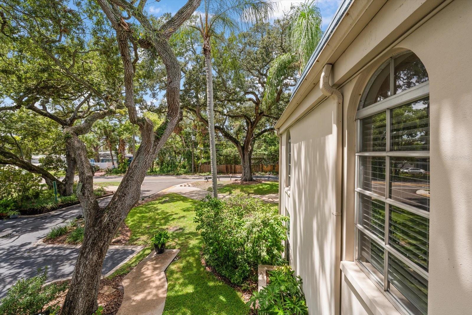 1975 W BAY DR #109 — photo 39