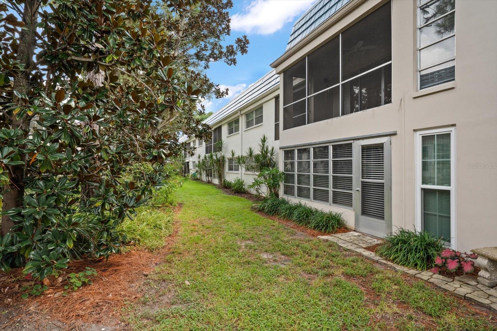 1975 W BAY DR #109 — photo 42