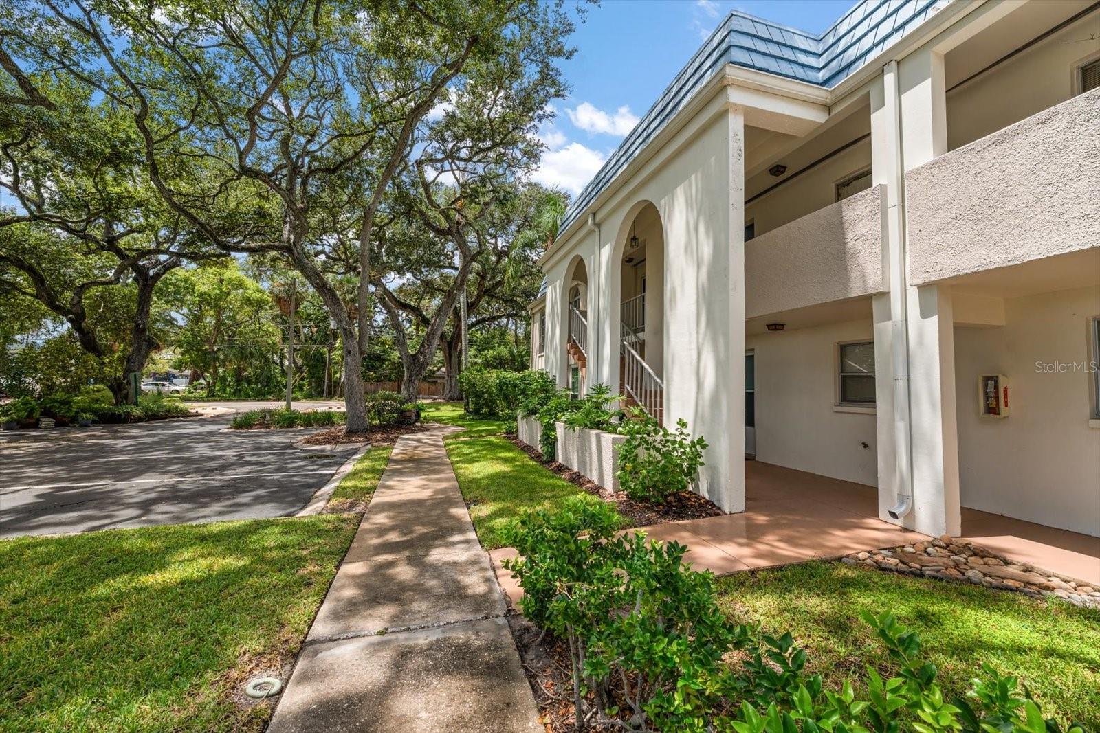 1975 W BAY DR #109 — photo 37