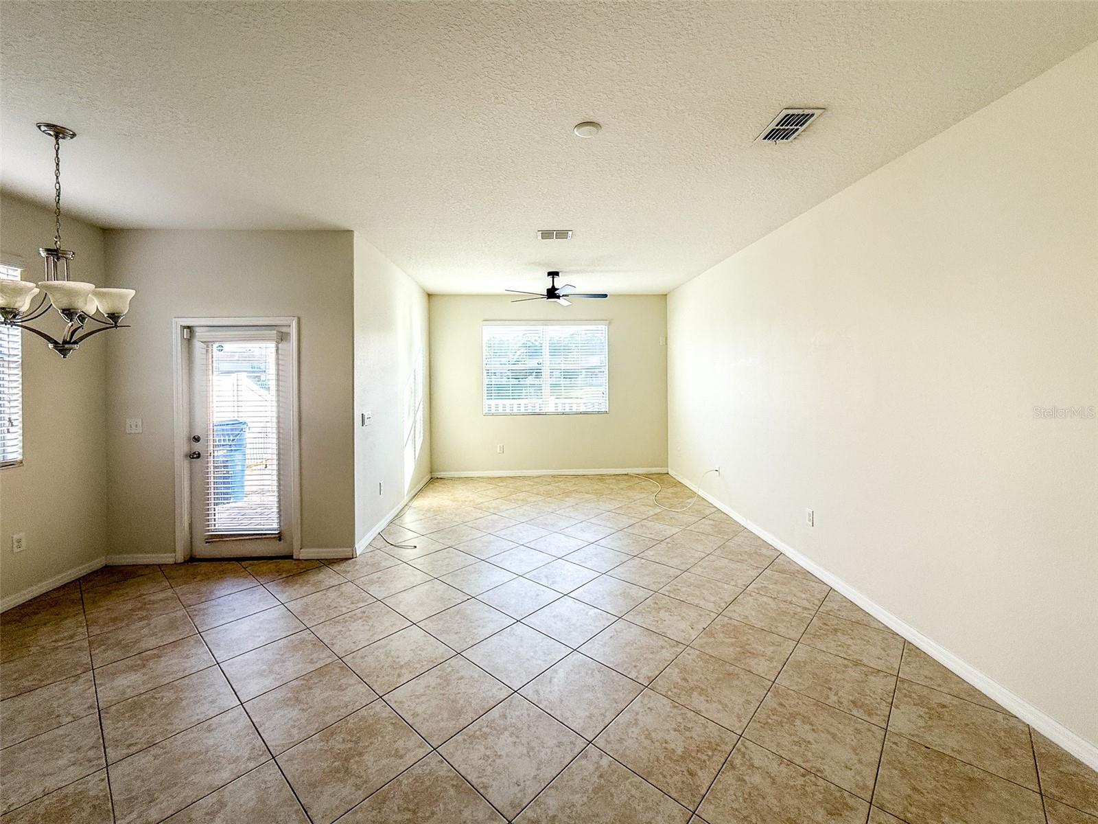 13715 ROSETTE RD — photo 4