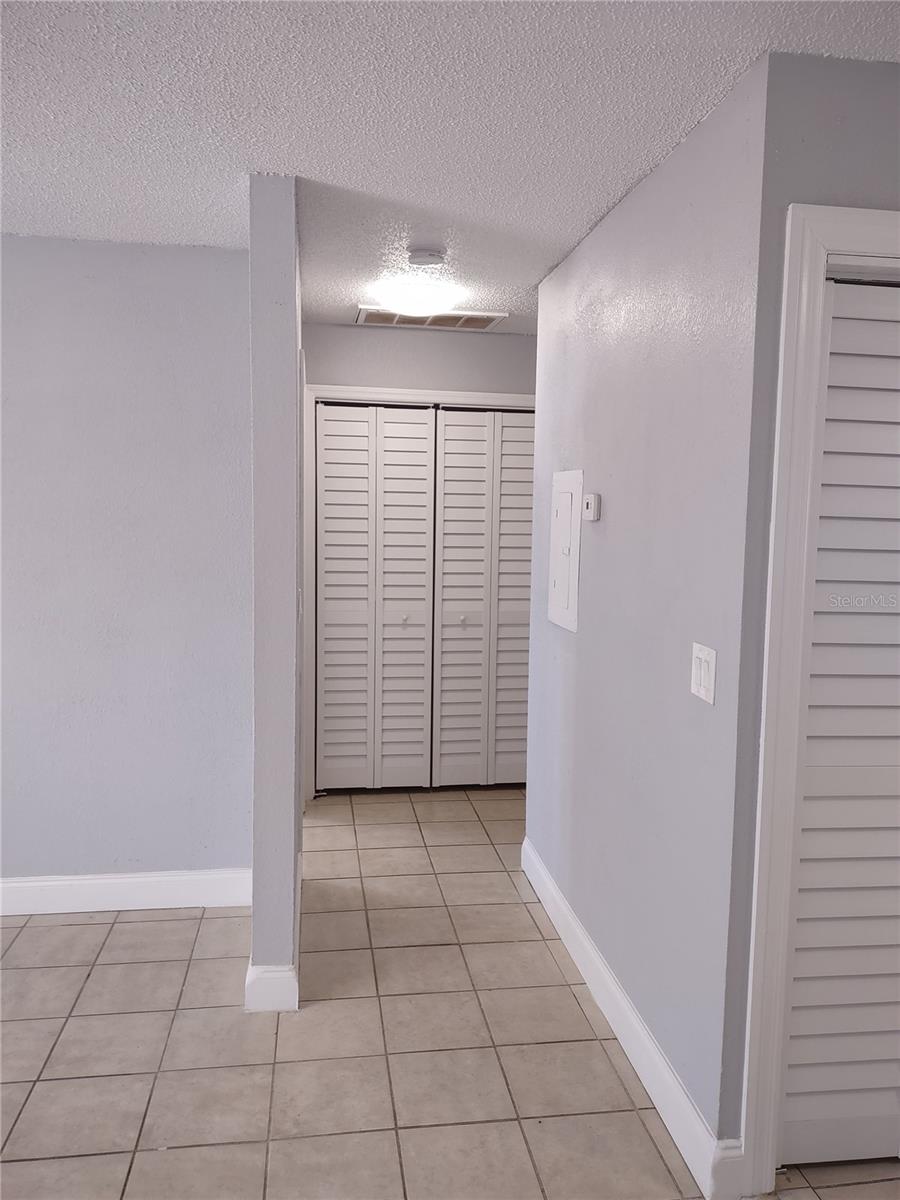 5716 N LINCOLN AVE #C — photo 9