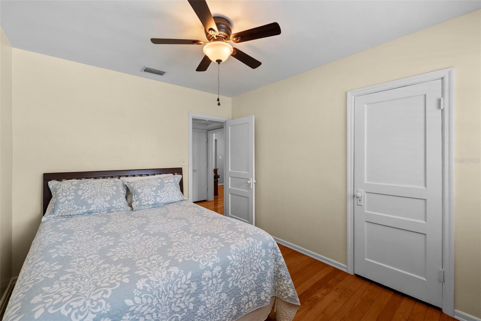3823 W TACON ST — photo 30