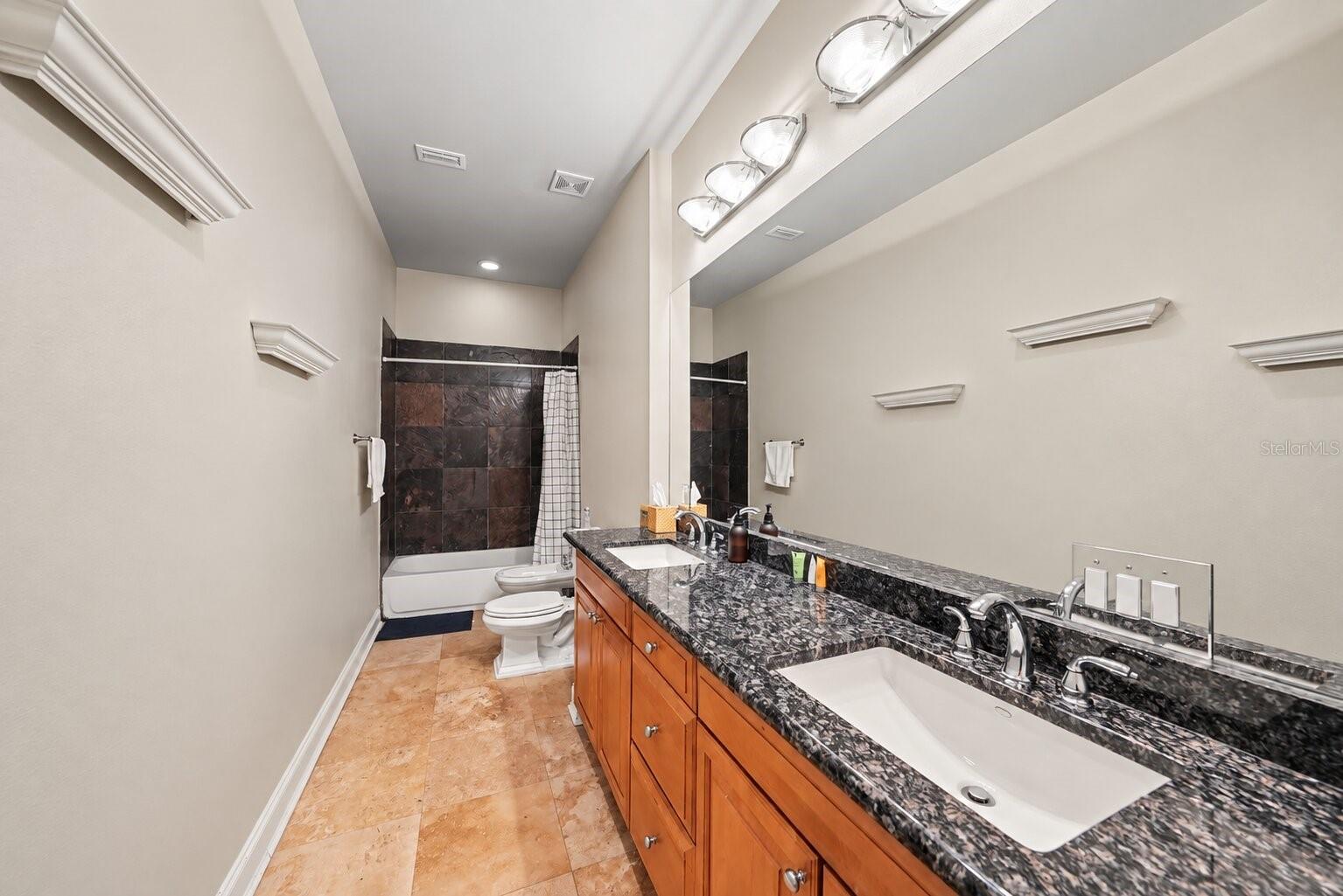 3006 W MASON ST — photo 33
