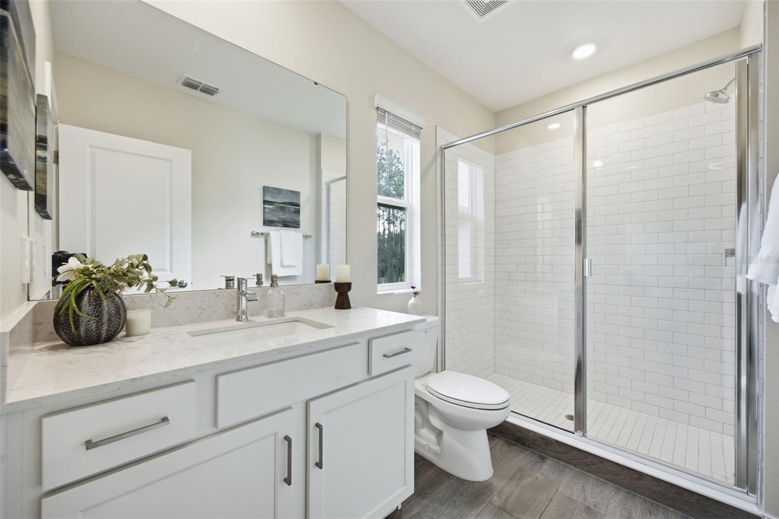 18330 SERENE LAKE LOOP — photo 31