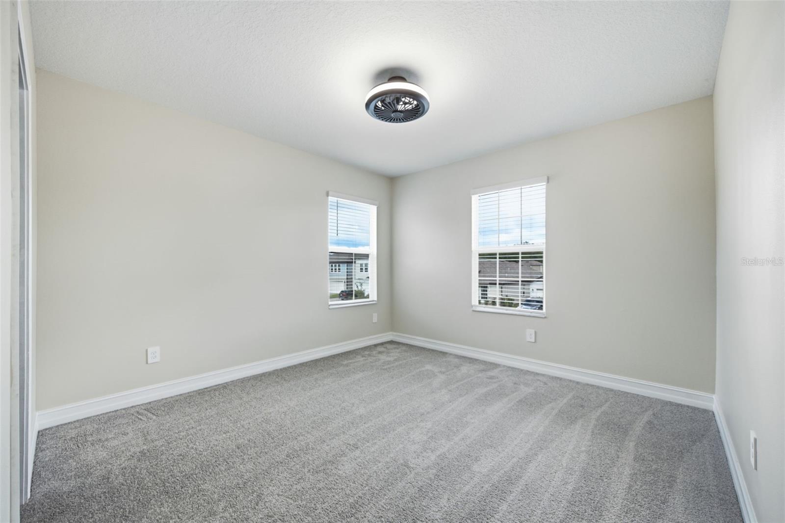 18330 SERENE LAKE LOOP — photo 33