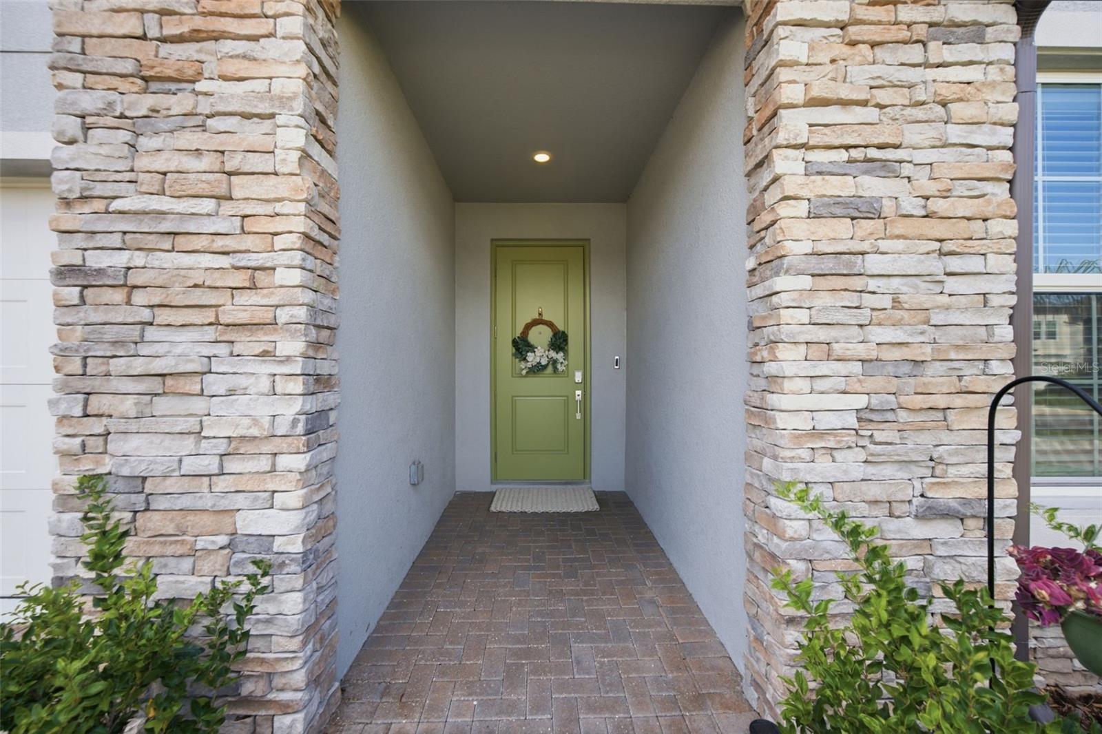 18330 SERENE LAKE LOOP — photo 3