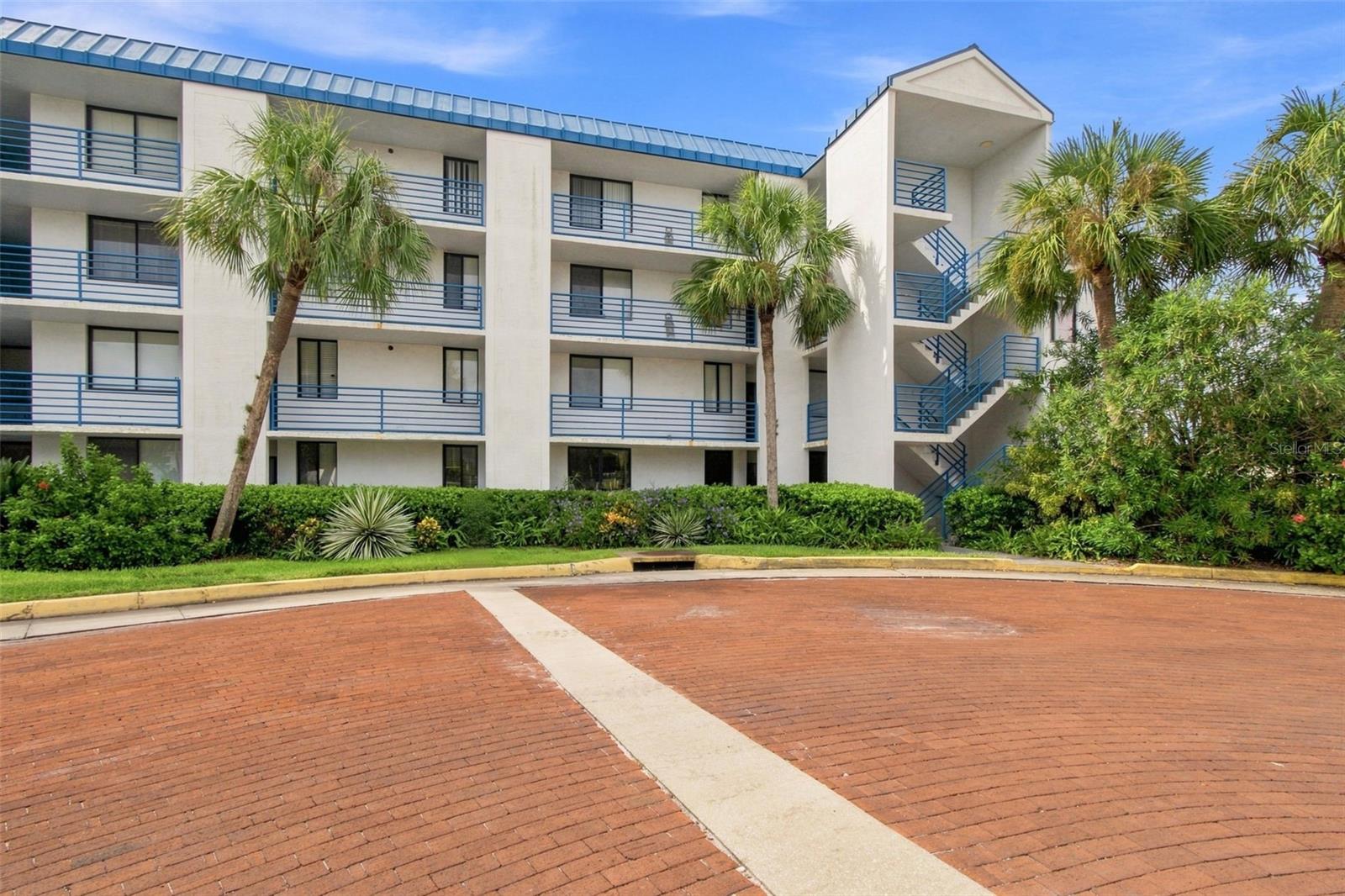 2424 W TAMPA BAY BLVD #L404 — photo 2