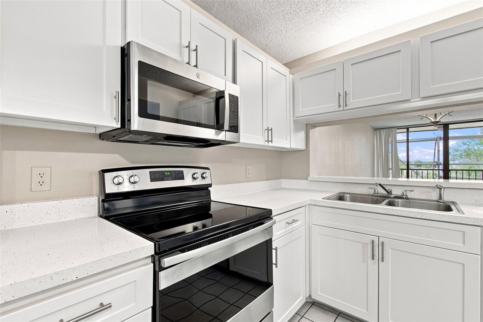 2424 W TAMPA BAY BLVD #L404 — photo 10