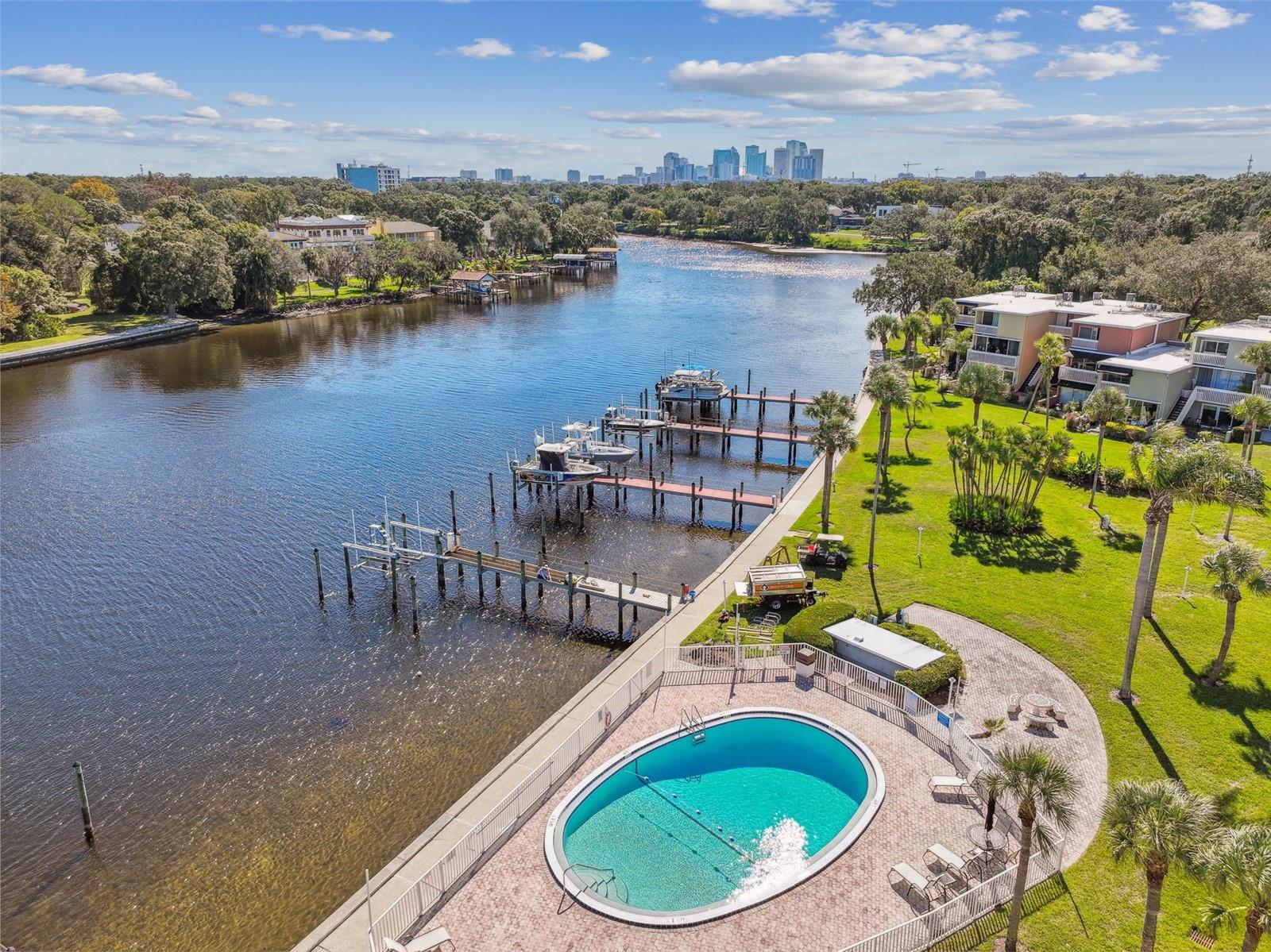 2424 W TAMPA BAY BLVD #L404 — photo 60