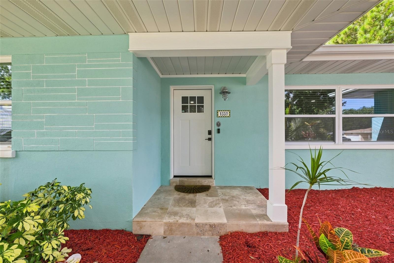1359 HOWARD ST — photo 4