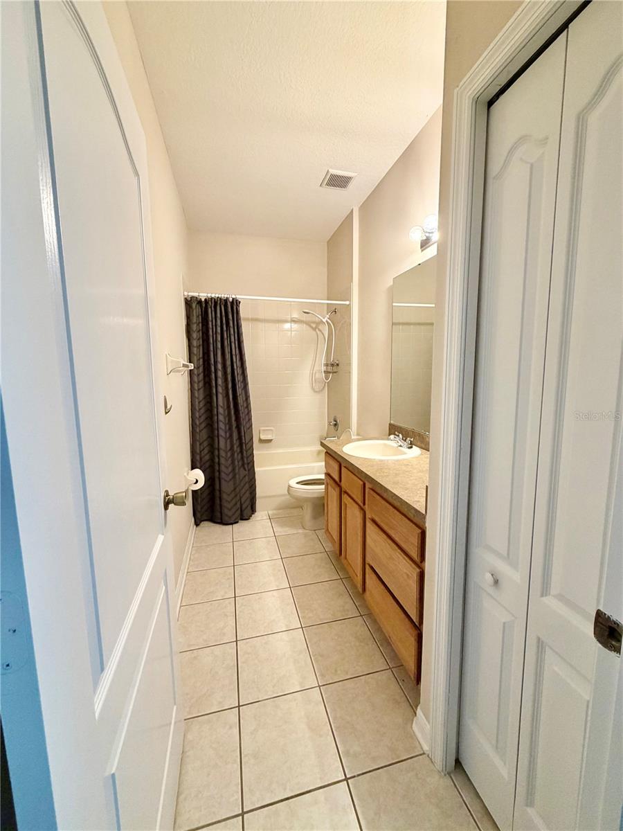 4004 LANGDRUM DR — photo 5