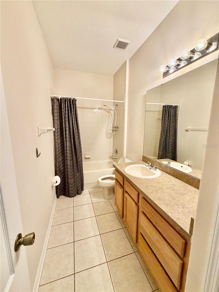 4004 LANGDRUM DR — photo 6