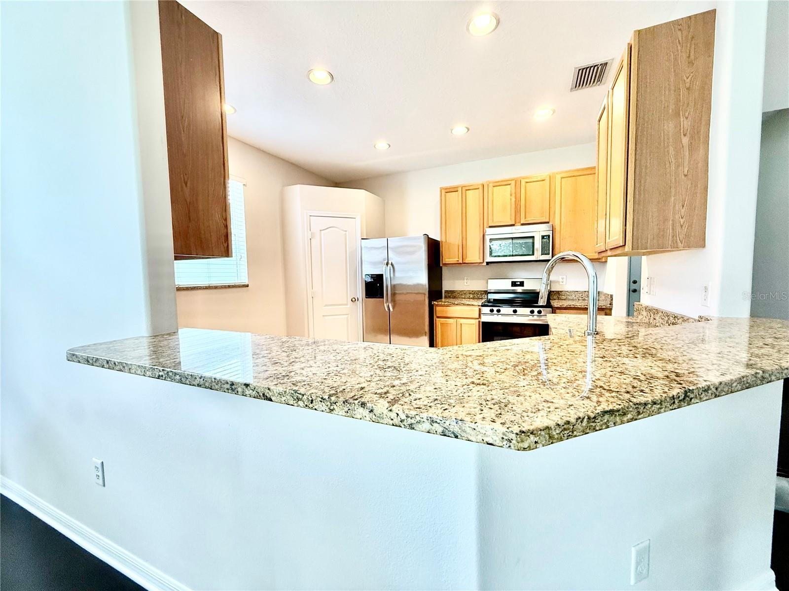 4004 LANGDRUM DR — photo 4