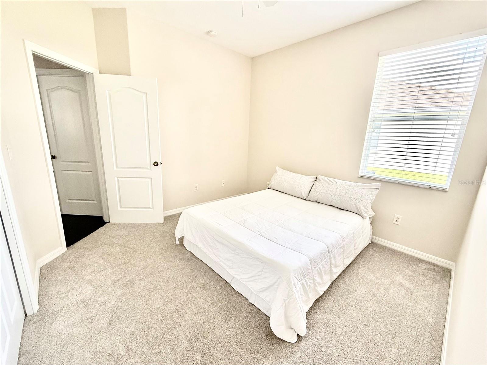 4004 LANGDRUM DR — photo 16