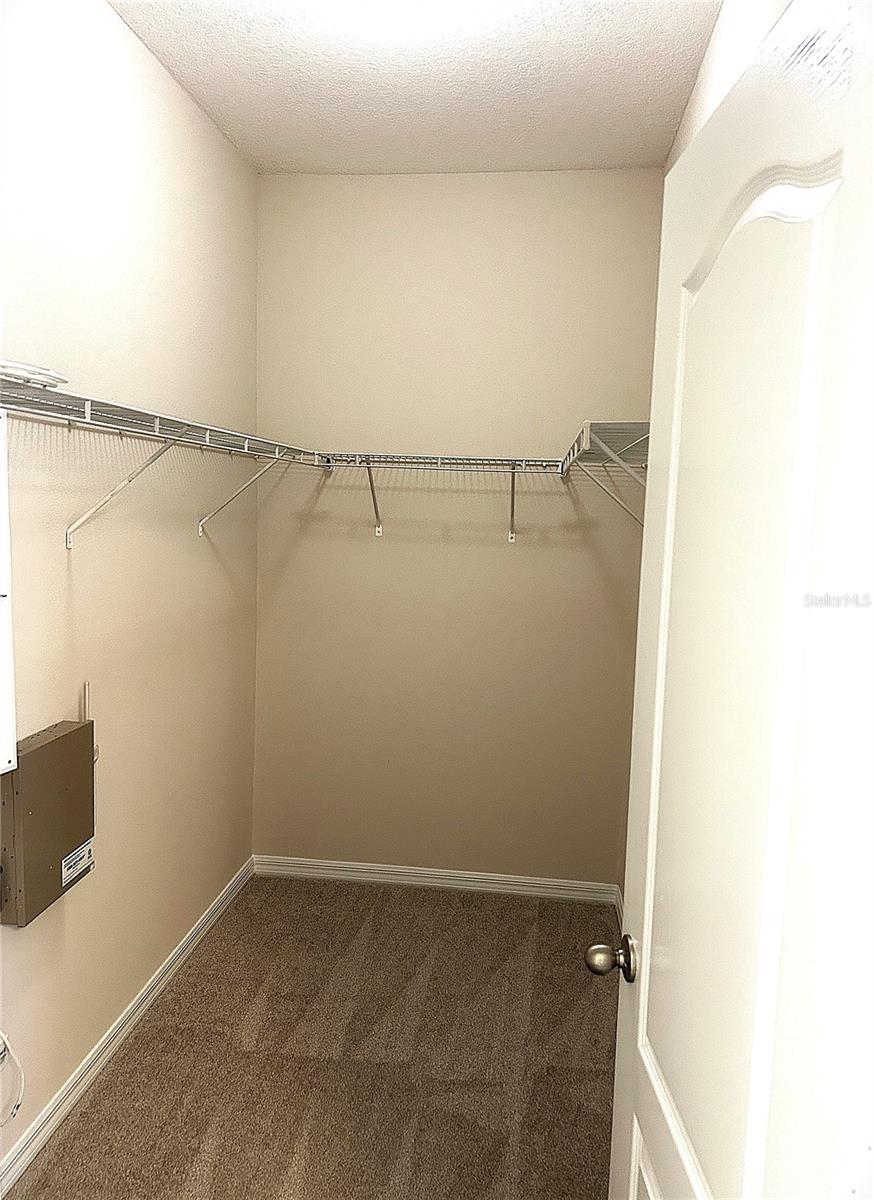 4004 LANGDRUM DR — photo 18