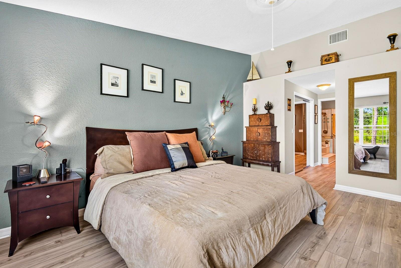 7124 MELROSE PL — photo 31