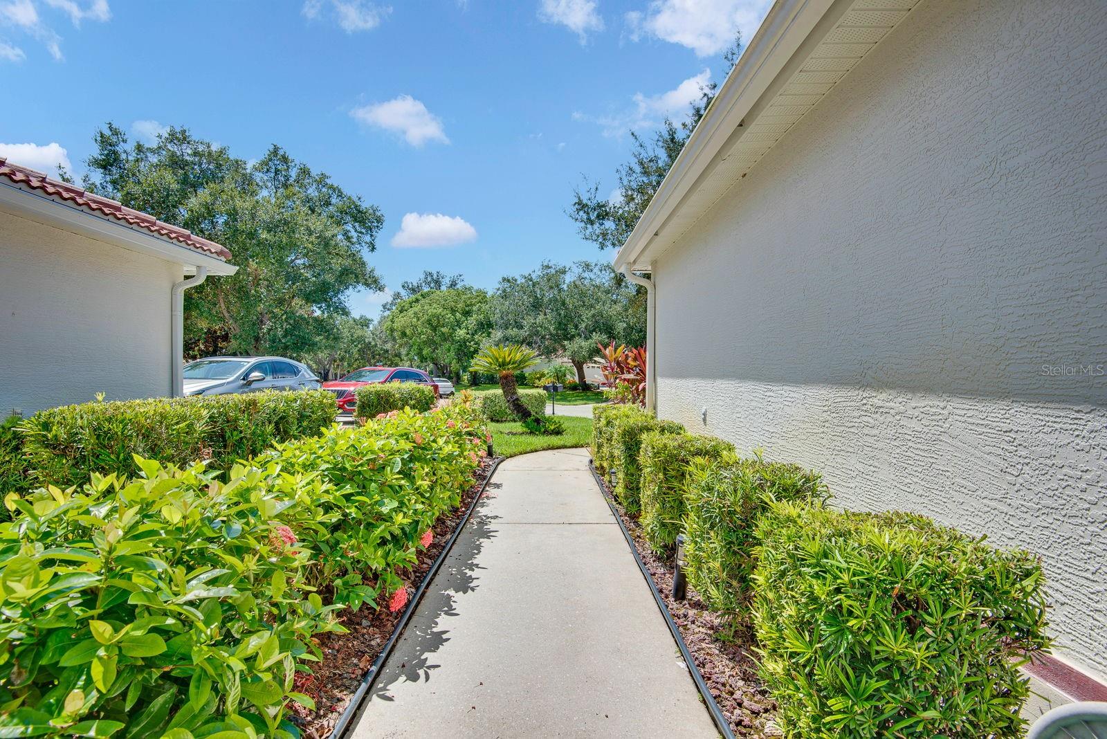 7124 MELROSE PL — photo 50