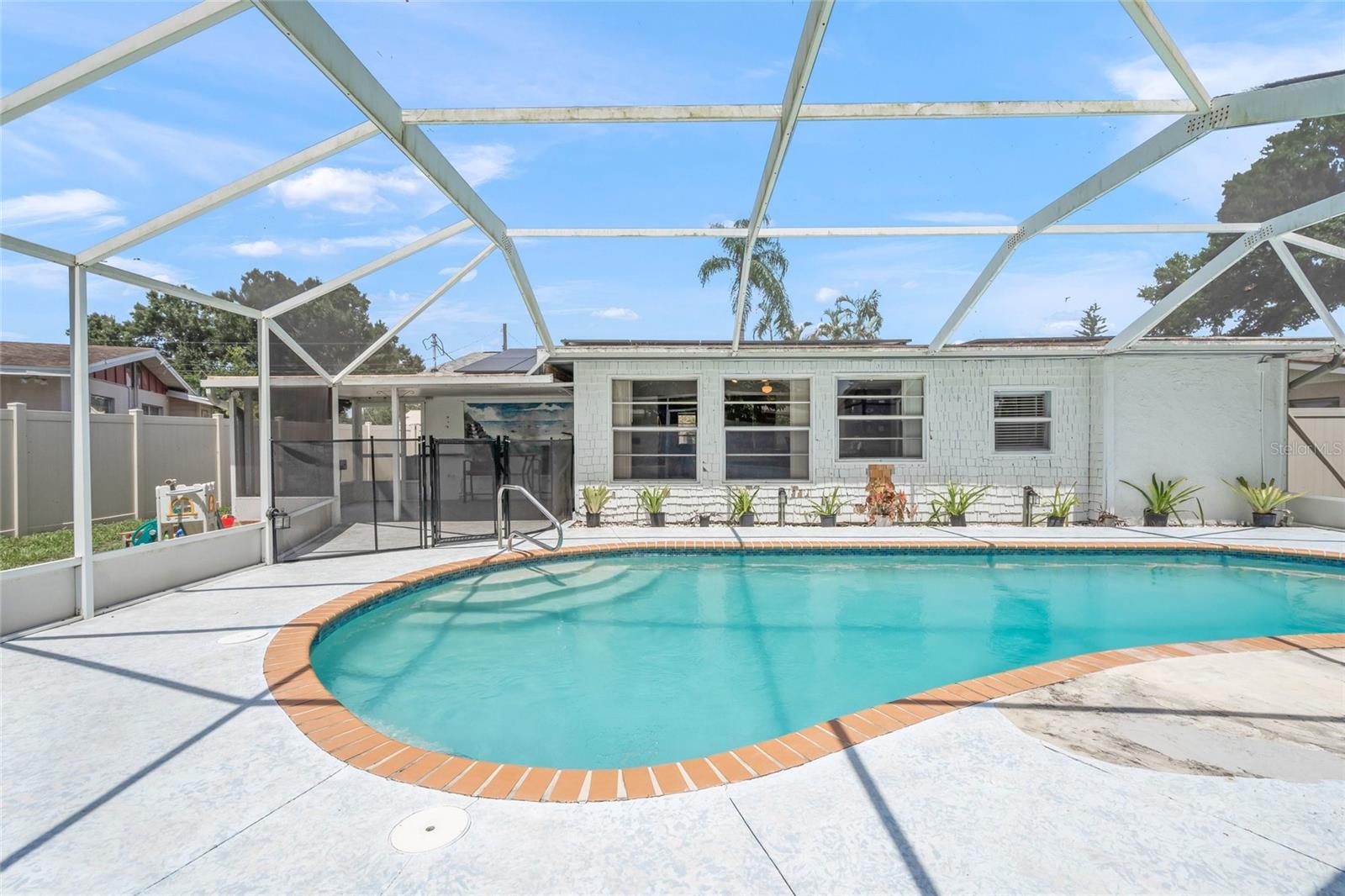 4018 DYER LN — photo 33
