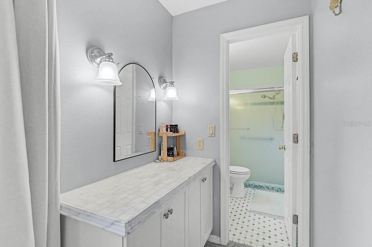 1113 DERIAN PL — photo 18