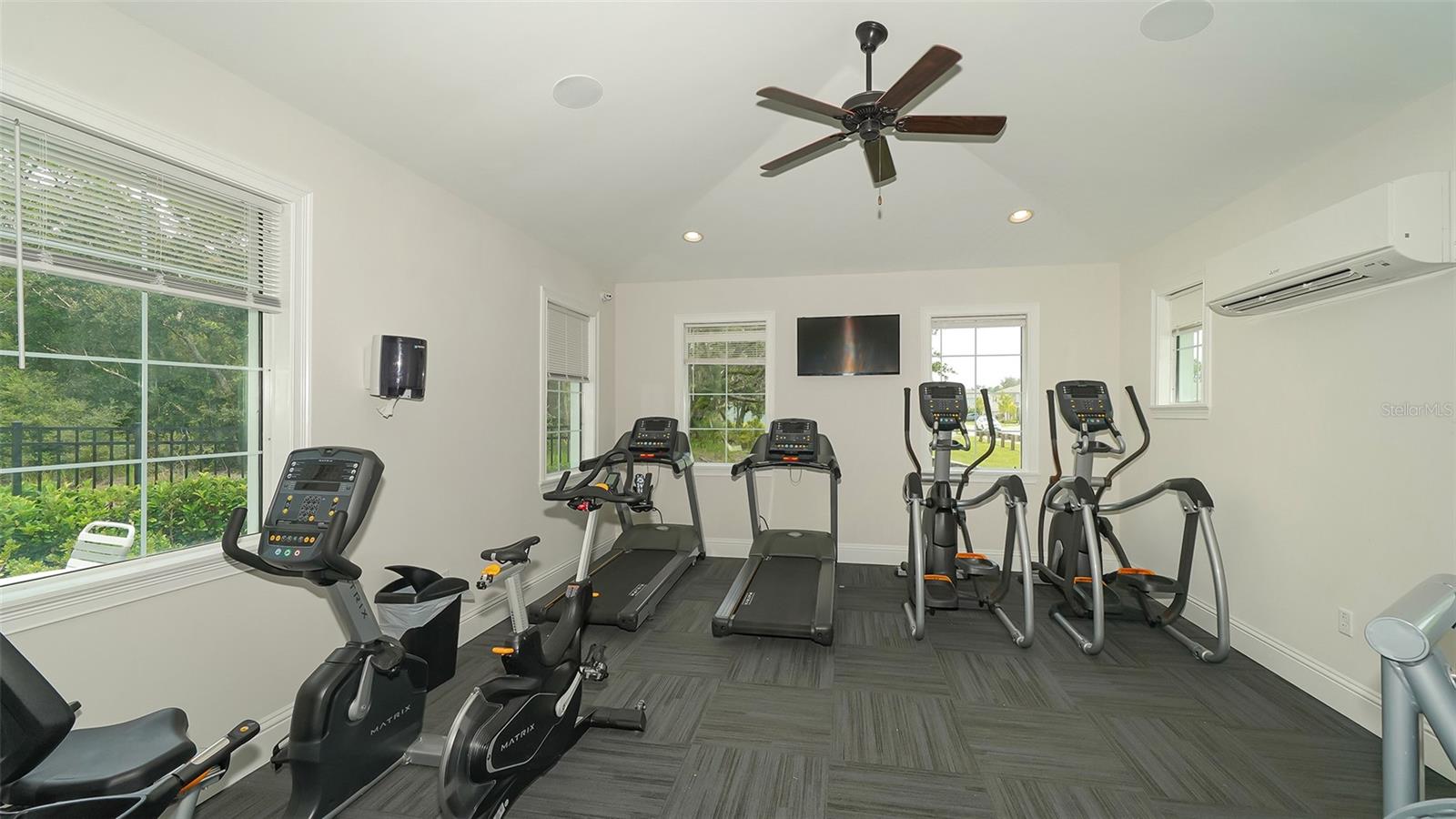 2627 MIDNIGHT PEARL DR — photo 50