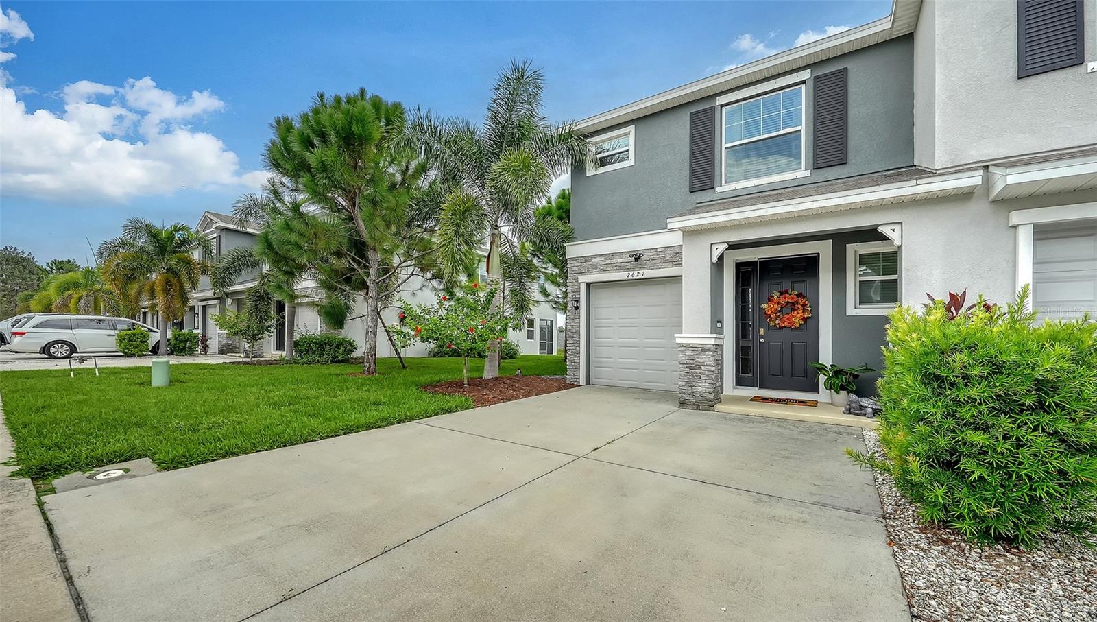 2627 MIDNIGHT PEARL DR — photo 2