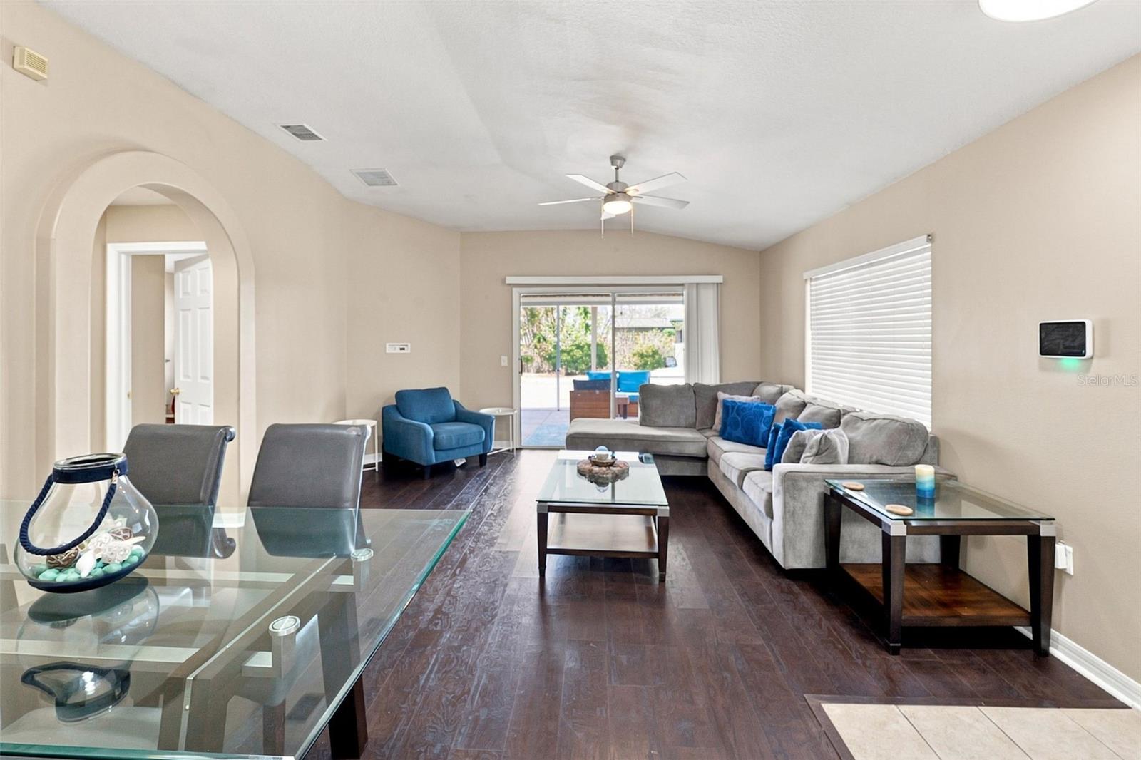 6817 ARAMON CT — photo 5
