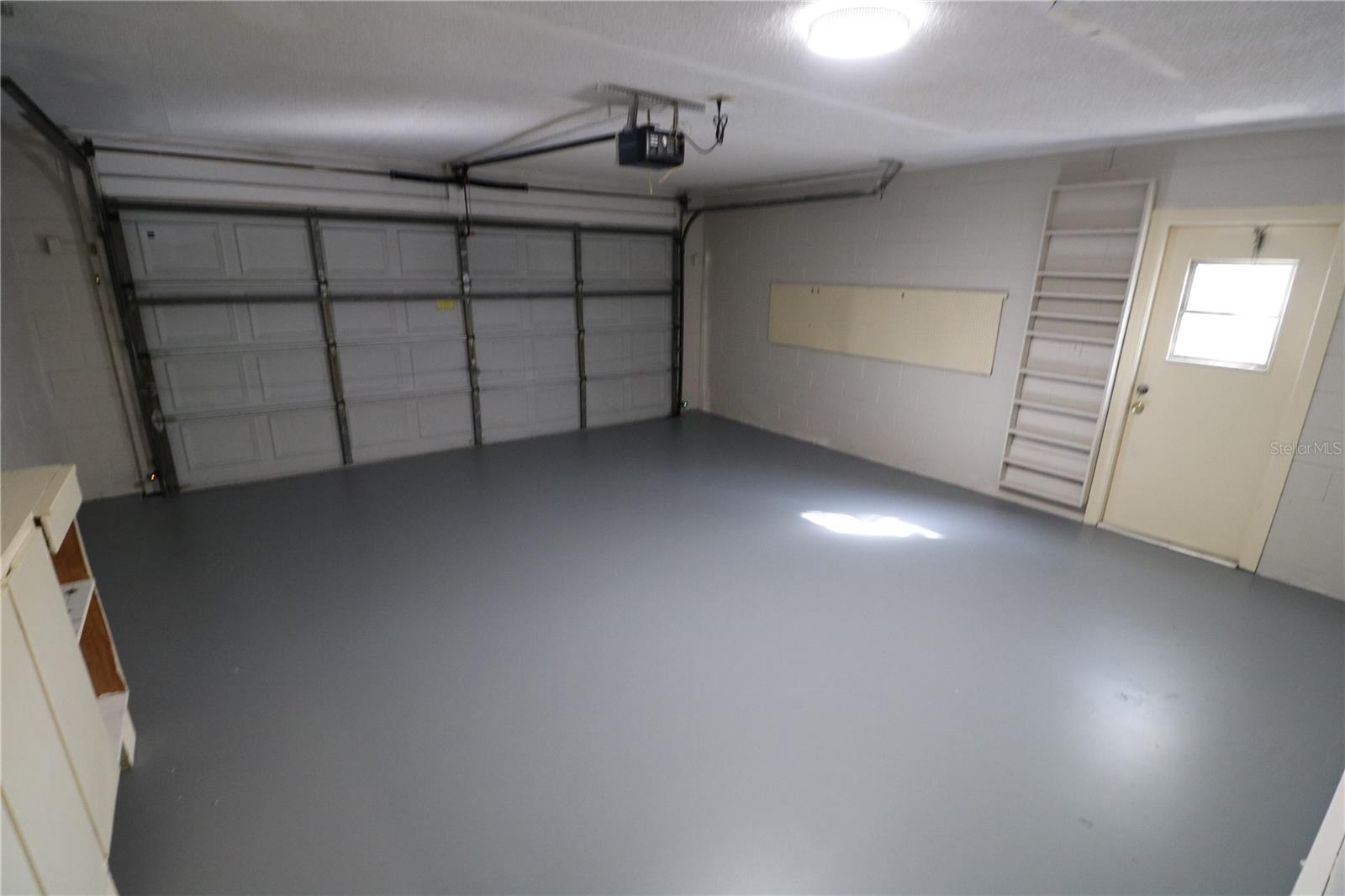 5017 OAKSHIRE DR — photo 35