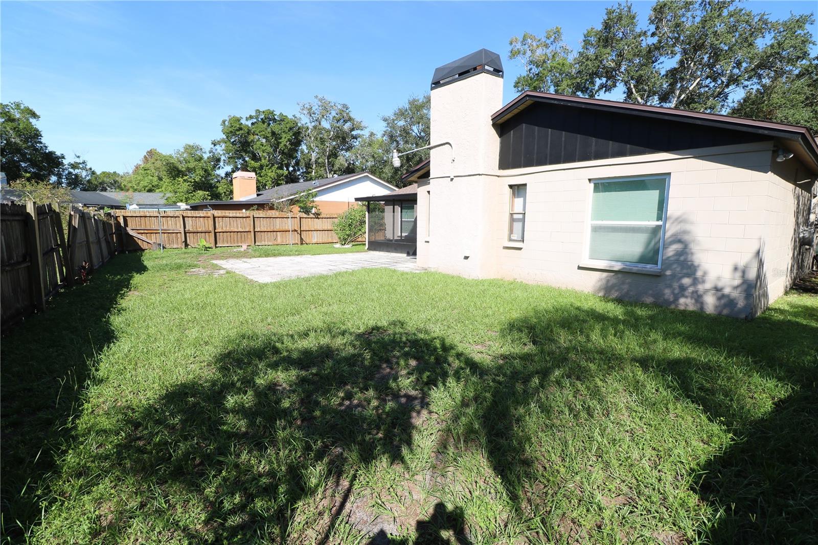 5017 OAKSHIRE DR — photo 41
