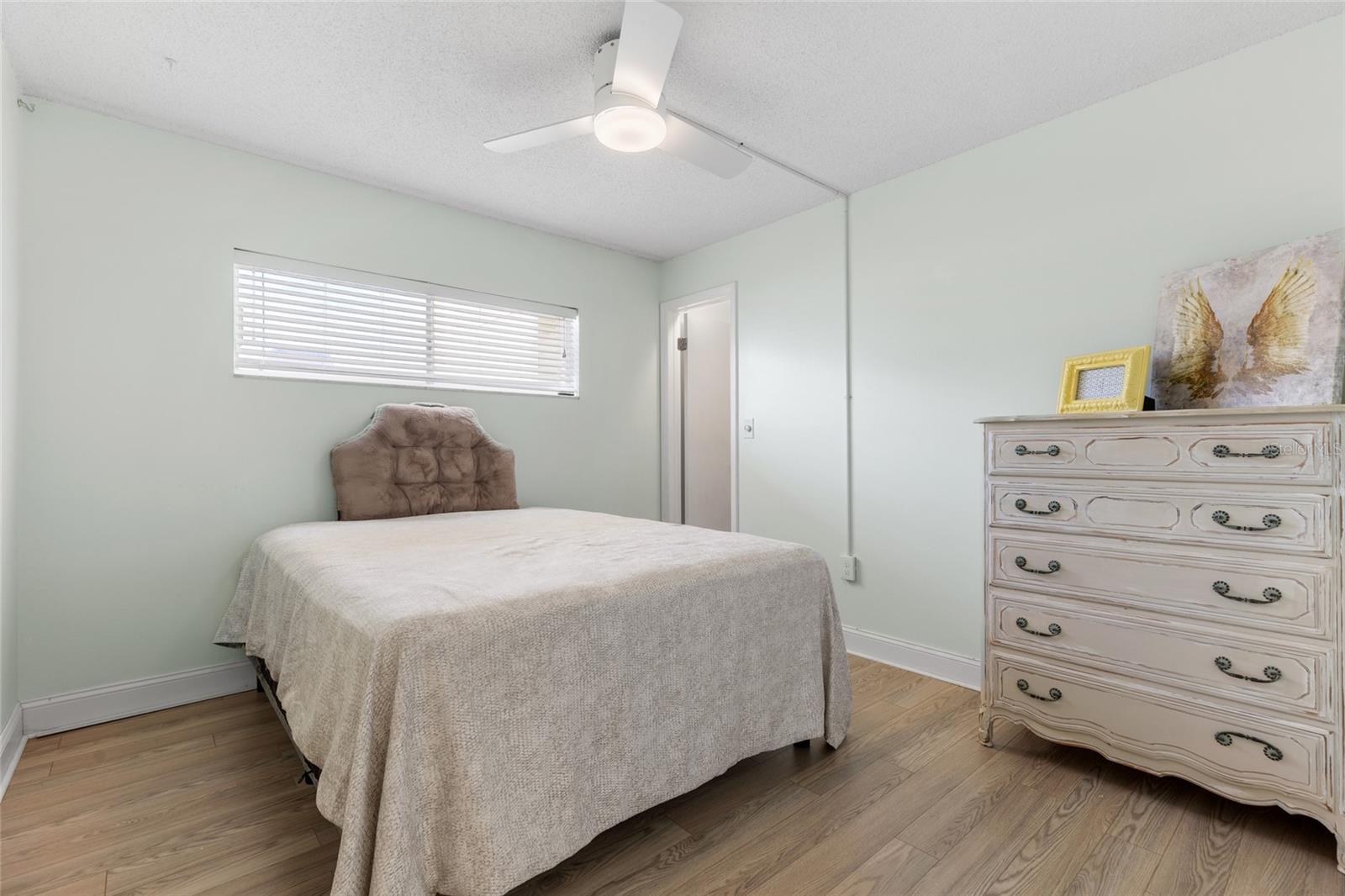 4775 COVE CIR #202 — photo 18