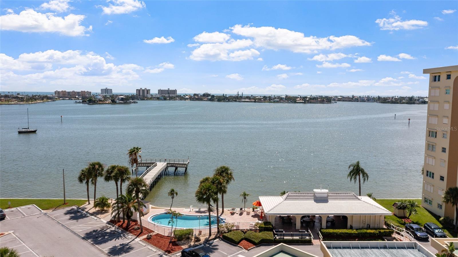 4775 COVE CIR #202 — photo 33
