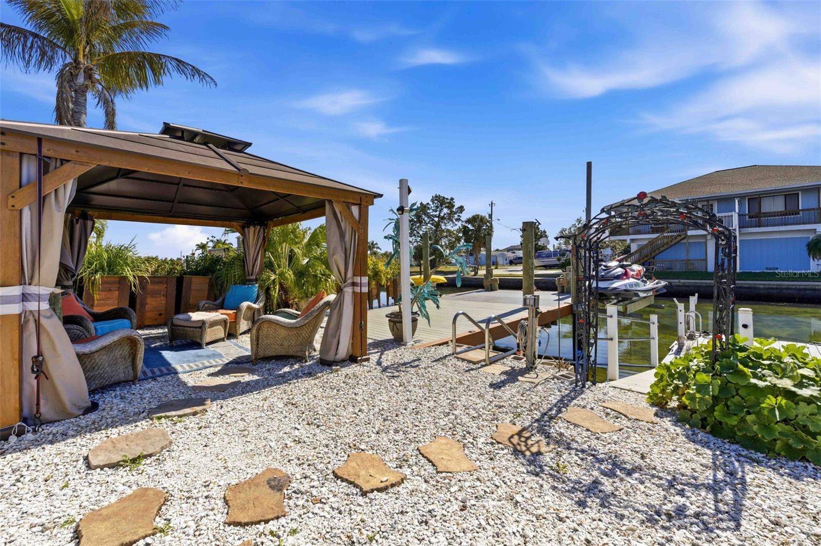 6424 BOATYARD DR — photo 30