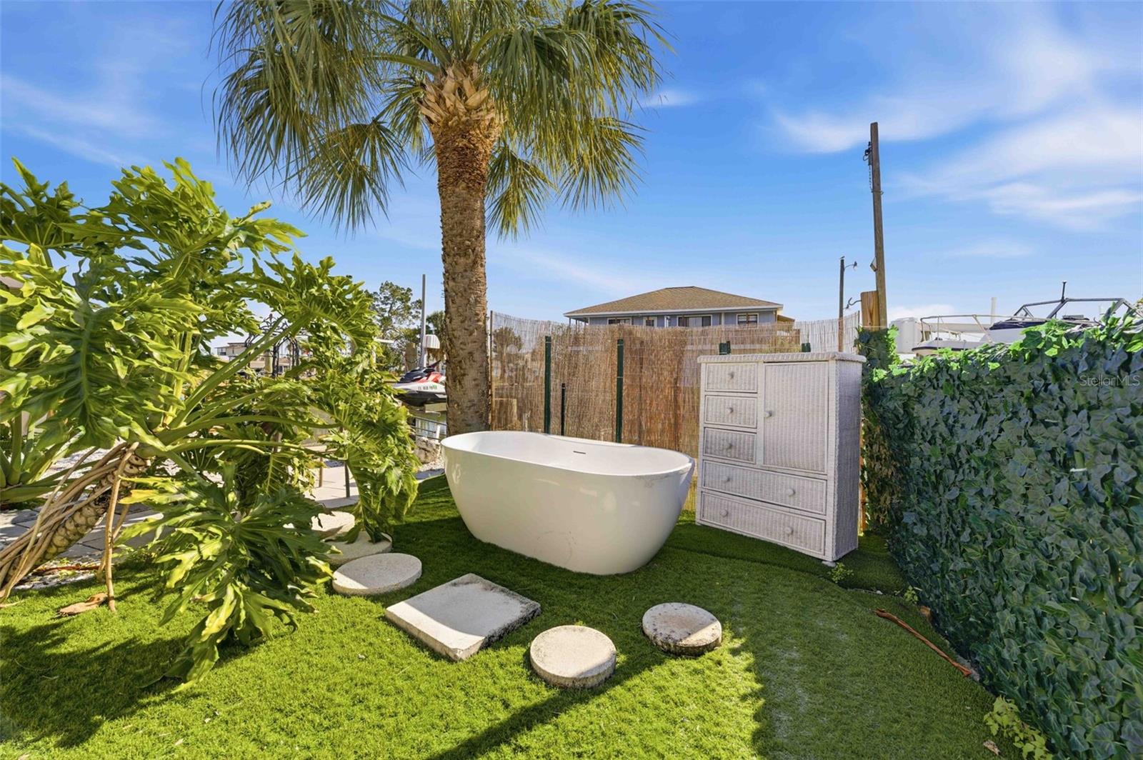 6424 BOATYARD DR — photo 36