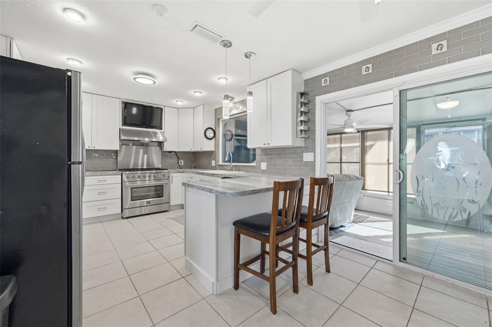 6424 BOATYARD DR — photo 11