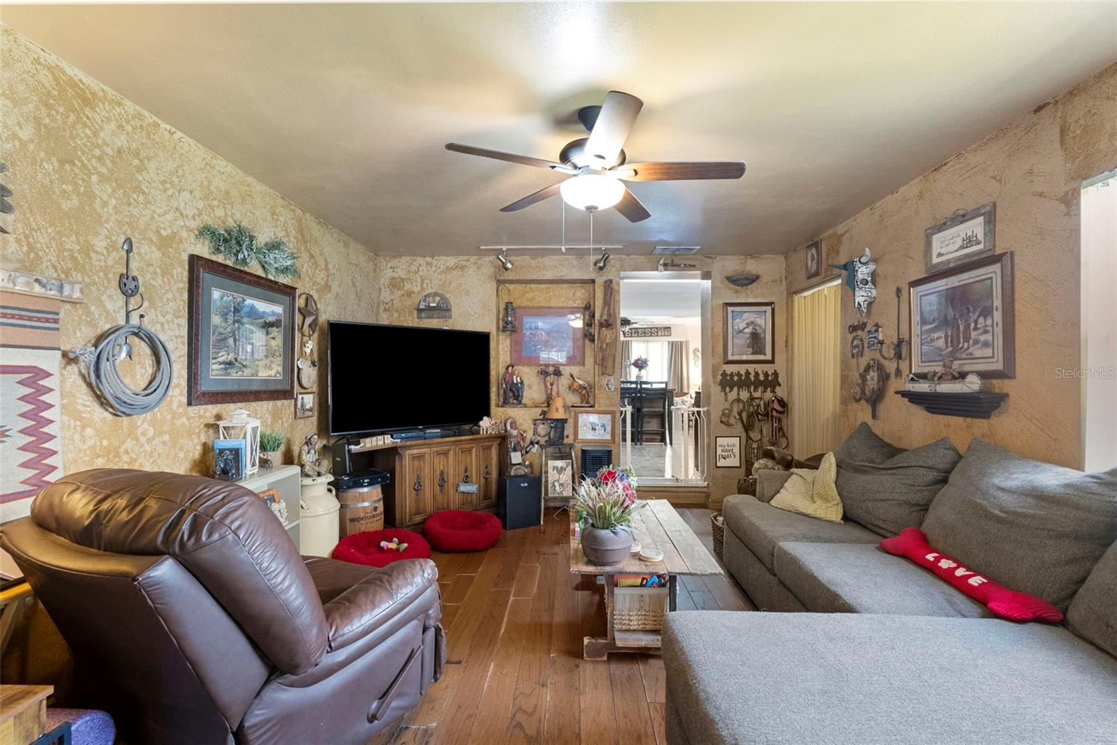 8709 EL PORTAL DR — photo 25