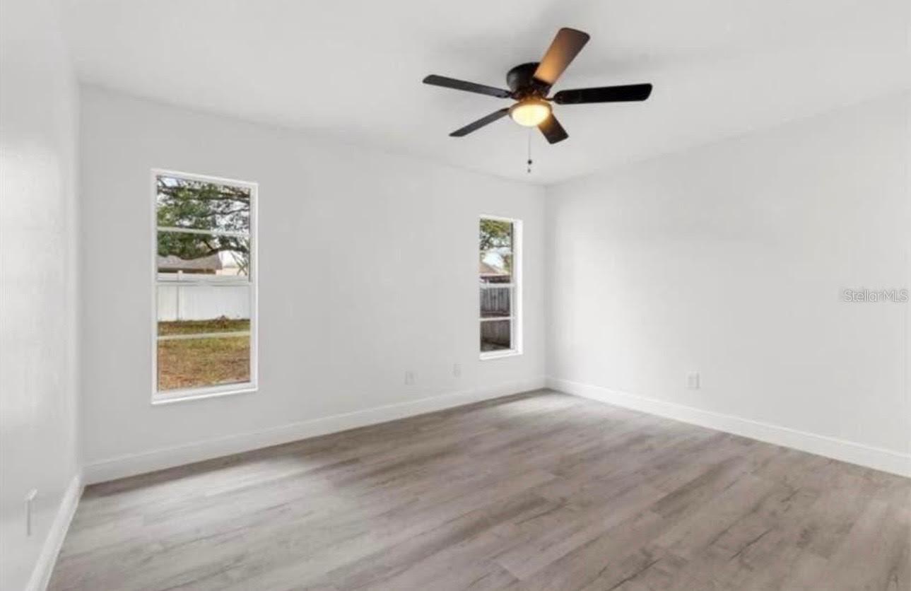 14915 GENTILLY PL — photo 4