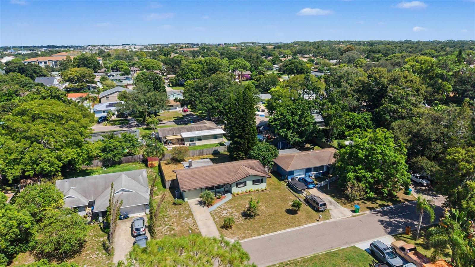 1073 KENWOOD DR — photo 28