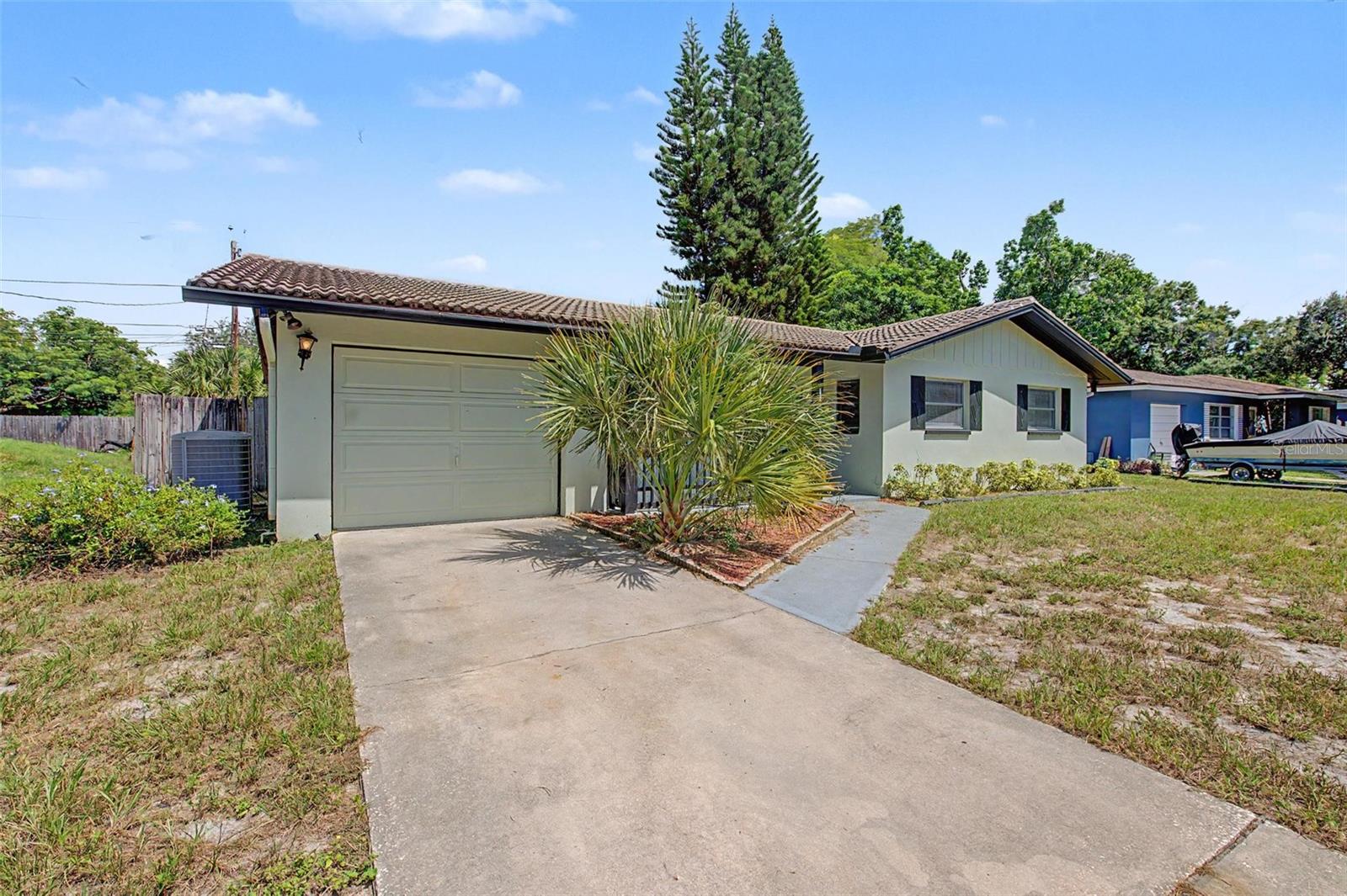 1073 KENWOOD DR — photo 4