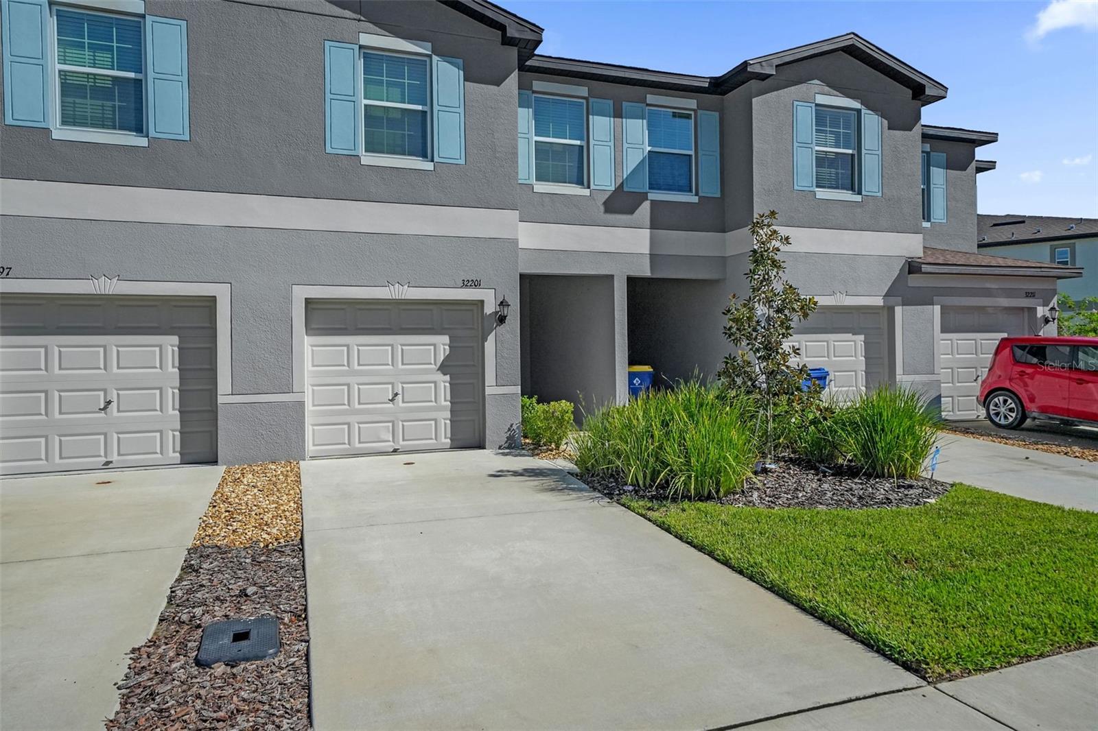 32201 POWDERPUFF MIMOSA DR — photo 2