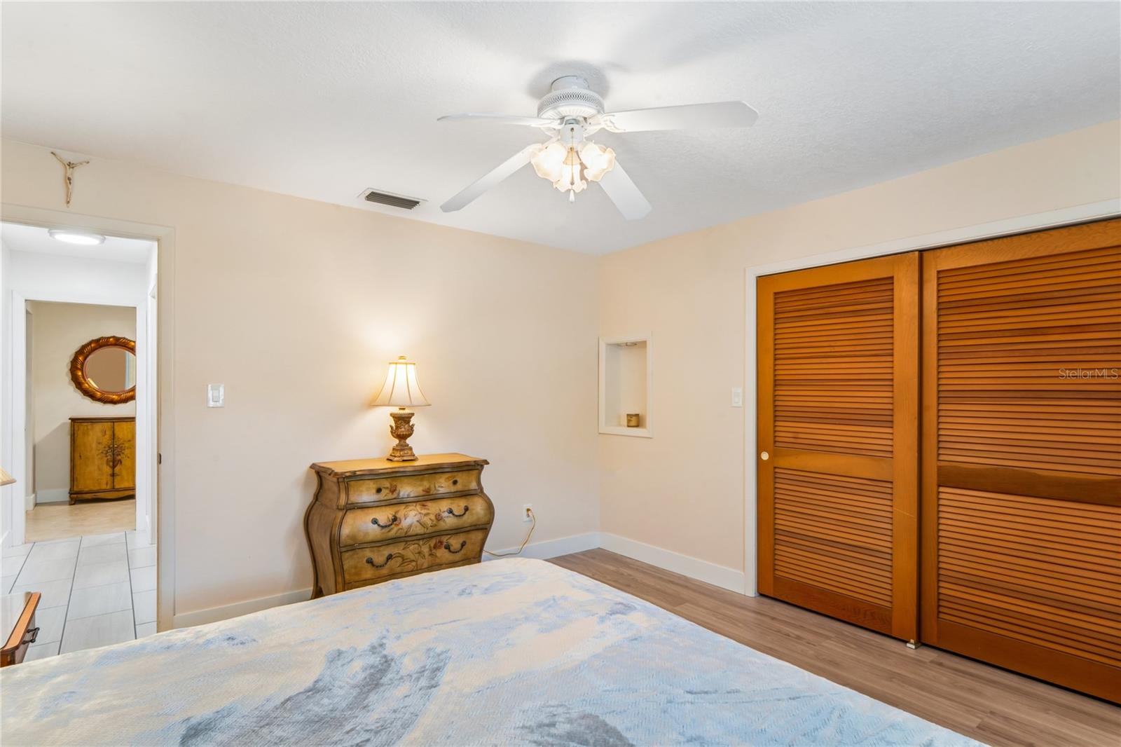 1131 LANCER LN — photo 16