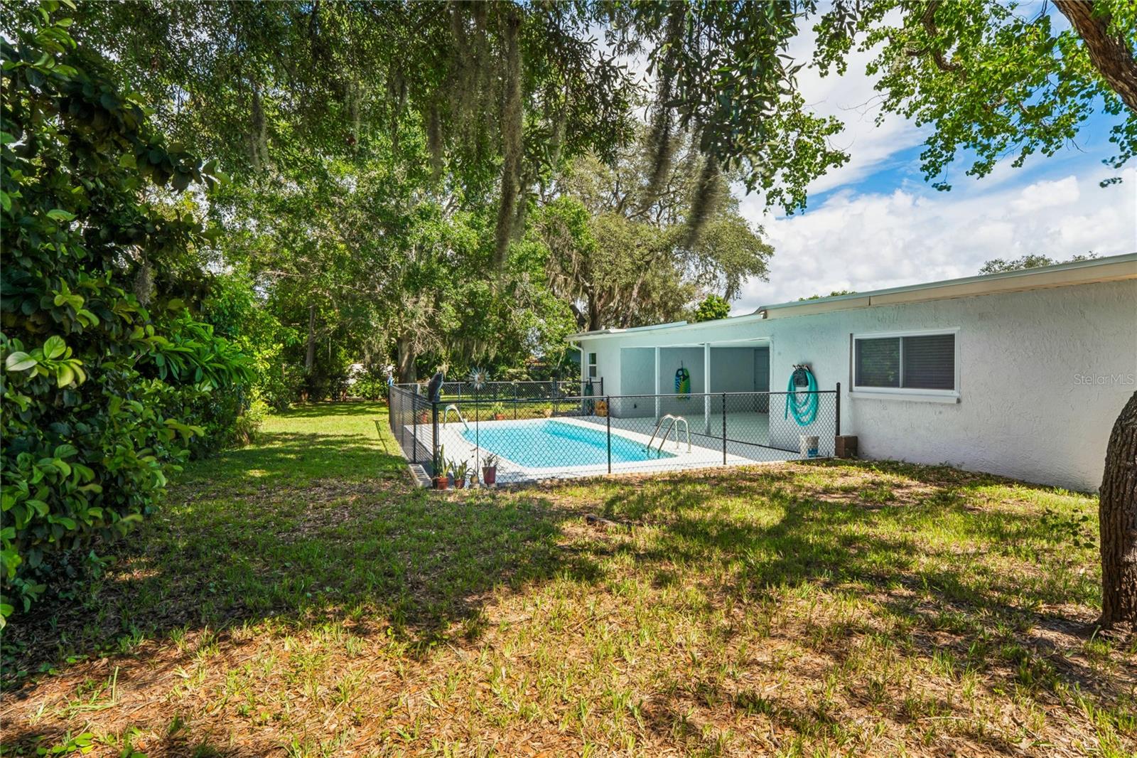 1131 LANCER LN — photo 36