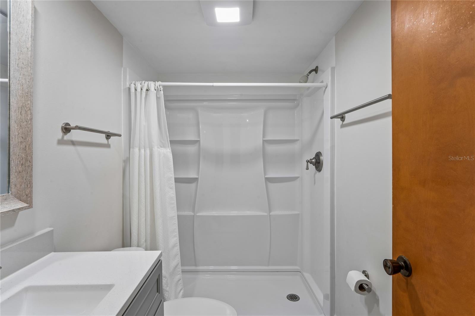 1131 LANCER LN — photo 14