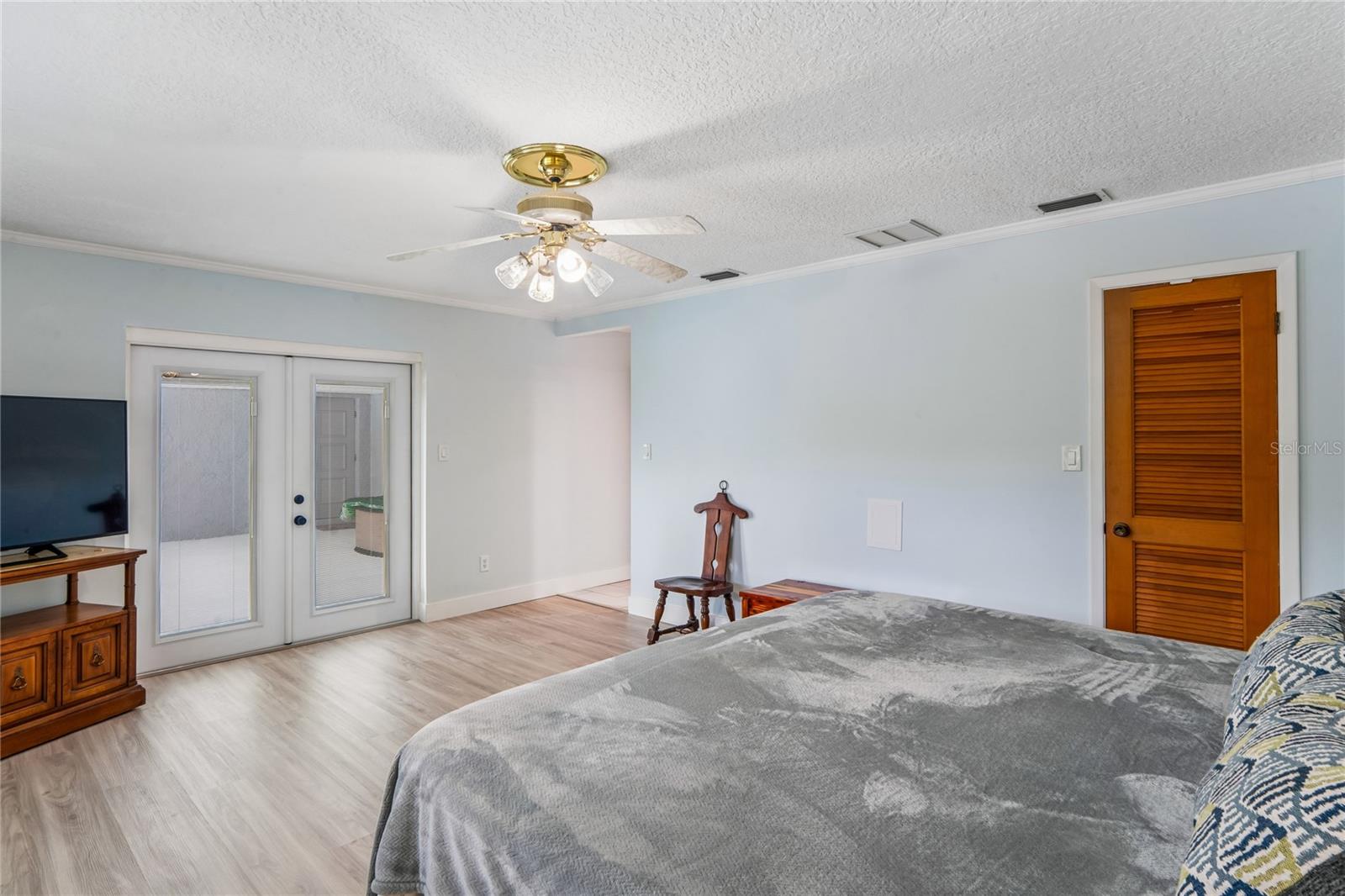 1131 LANCER LN — photo 52